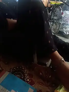 Snapshot of x_rani chatting on 03-26-26, 07:47 x rani online show from 03-26-26, 07:47