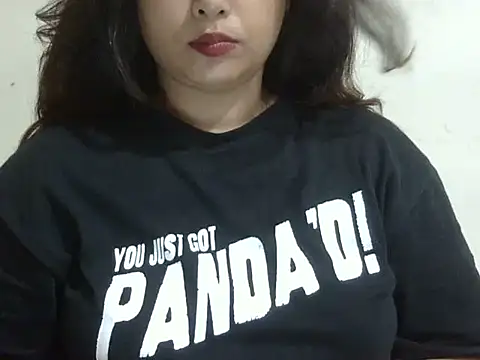 Snapshot of shivi_jaan chatting on 06-21-26, 04:31 shivi jaan online show from 06-21-26, 04:31