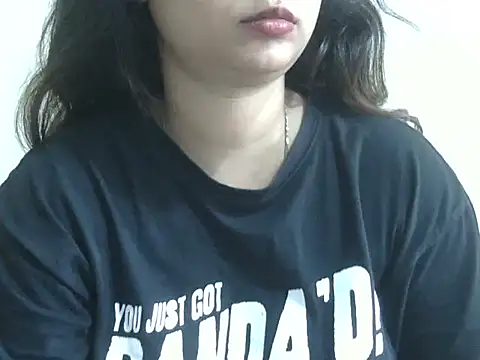 Snapshot of shivi_jaan chatting on 06-22-26, 03:47 shivi jaan online show from 06-22-26, 03:47