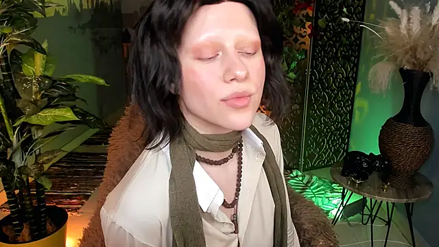 Snapshot of LidaDarknet chatting on 03-25-26, 12:33 LidaDarknet online show from 03-25-26, 12:33