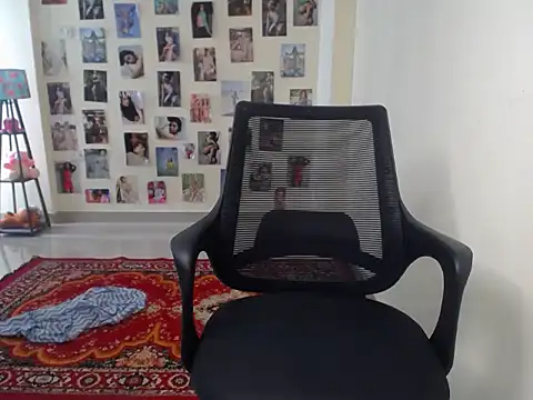 sweety gaur online show from 04-24-26, 05:21