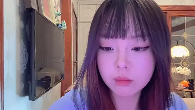 thelittlexx online show from 05-04-26, 07:37
