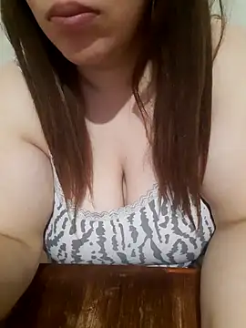 Snapshot of bazol_mamhon chatting on 04-02-26, 12:52 bazol mamhon online show from 04-02-26, 12:52