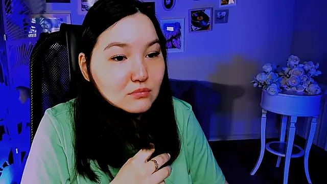 CamilaMartiez online show from 04-15-26, 01:51