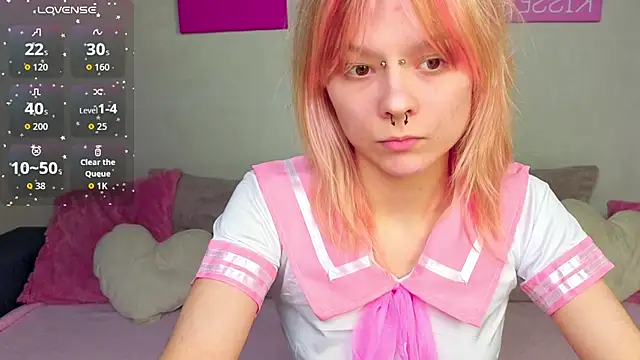 PerryKitty online show from 04-21-26, 07:28