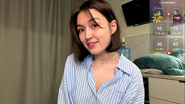 Snapshot of lilysolar chatting on 06-09-26, 06:08 lilysolar online show from 06-09-26, 06:08