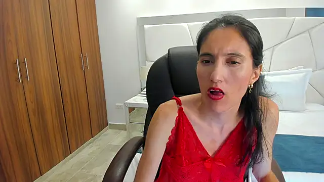 Shary leon online show from 07-14-26, 07:08