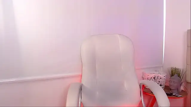 Snapshot of valkiria_sex_ chatting on 03-26-26, 01:49 valkiria sex online show from 03-26-26, 01:49