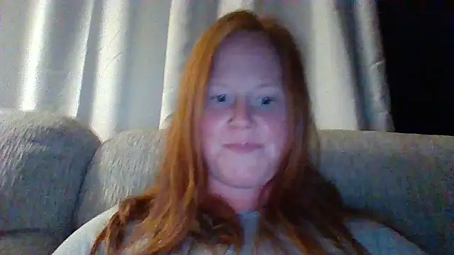 Snapshot of RedVelvetVixen chatting on 03-26-26, 12:39 RedVelvetVixen online show from 03-26-26, 12:39