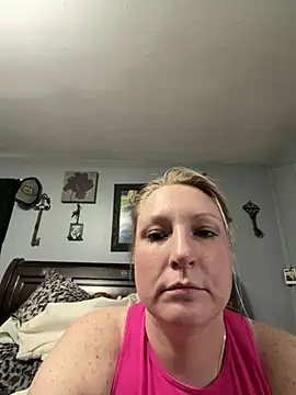 Snapshot of sweetkacibaby chatting on 04-09-26, 08:47 sweetkacibaby online show from 04-09-26, 08:47