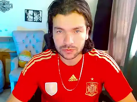 Snapshot of matt_smith chatting on 07-19-26, 04:00 matt smith online show from 07-19-26, 04:00