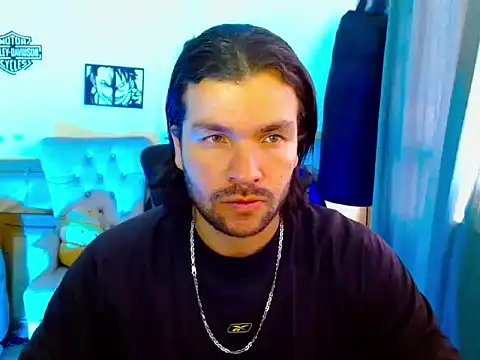 Snapshot of matt_smith chatting on 07-21-26, 12:18 matt smith online show from 07-21-26, 12:18