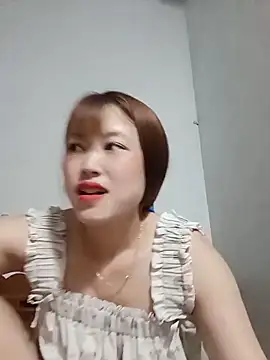 -Bitilu- online show from 06-09-26, 01:06