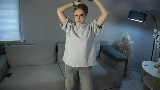 Snapshot of DanutaCasad chatting on 03-27-26, 10:59 DanutaCasad online show from 03-27-26, 10:59