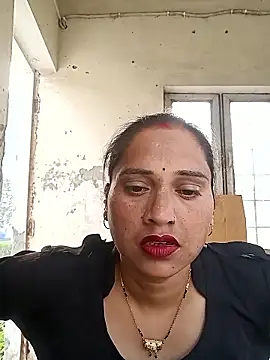 Snapshot of Raanieoy012 chatting on 03-28-26, 01:49 Raanieoy012 online show from 03-28-26, 01:49