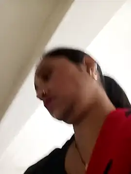 Snapshot of Raanieoy012 chatting on 04-03-26, 01:36 Raanieoy012 online show from 04-03-26, 01:36