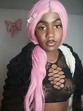 KatyBelle  online show from 04-12-26, 01:32