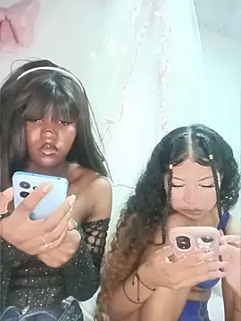 KatyBelle  online show from 04-22-26, 09:27