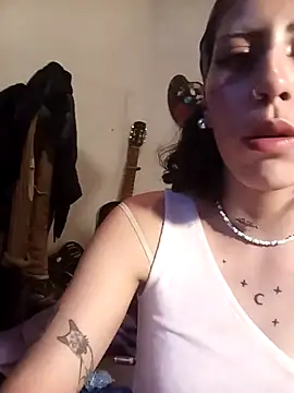 Snapshot of blueangel7x7 chatting on 04-04-26, 04:37 blueangel7x7 online show from 04-04-26, 04:37