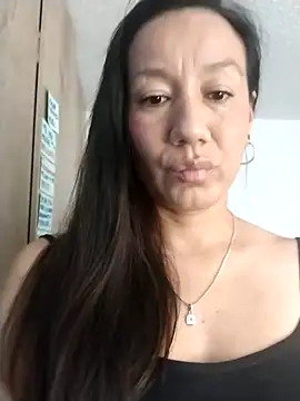 Snapshot of danna_tt chatting on 07-12-26, 04:42 danna tt online show from 07-12-26, 04:42