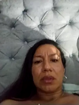 Snapshot of danna_tt chatting on 07-22-26, 04:26 danna tt online show from 07-22-26, 04:26