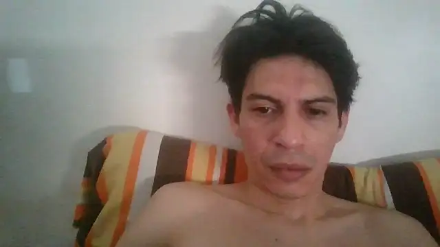 Snapshot of MarcTwinkVzla chatting on 03-27-26, 01:55 MarcTwinkVzla online show from 03-27-26, 01:55