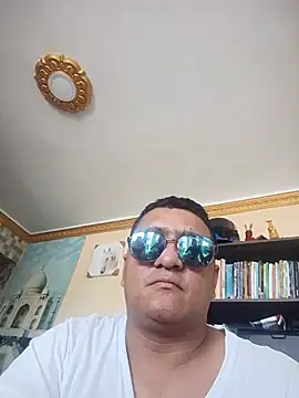 luis20212 online show from 07-12-26, 07:16