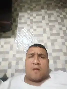 luis20212 online show from 07-25-26, 04:10