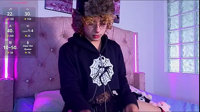 Snapshot of Princess_apolo chatting on 03-27-26, 08:19 Princess apolo online show from 03-27-26, 08:19