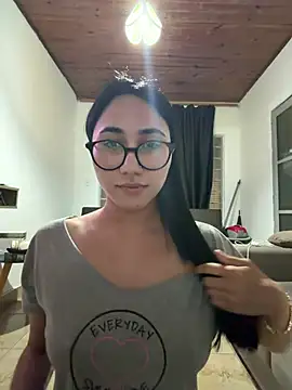 juliacosta online show from 07-25-26, 10:18