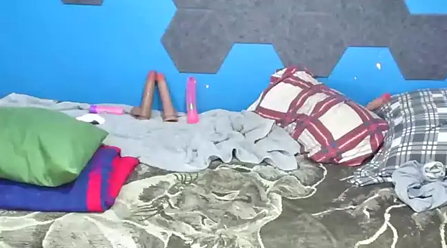 Snapshot of MachoPutito chatting on 02-02-25, 02:48 MachoPutito online show from 02-02-25, 02:48