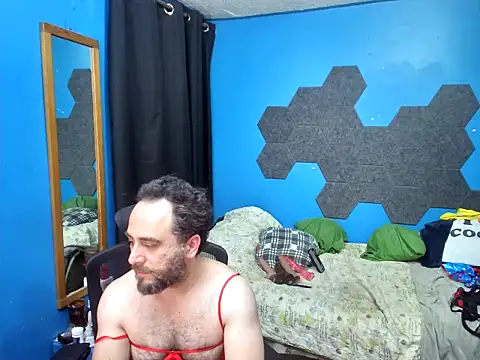 Snapshot of MachoPutito chatting on 03-08-26, 04:49 MachoPutito online show from 03-08-26, 04:49