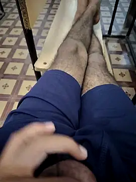 Snapshot of junedkhan99 chatting on 04-06-26, 04:46 junedkhan99 online show from 04-06-26, 04:46