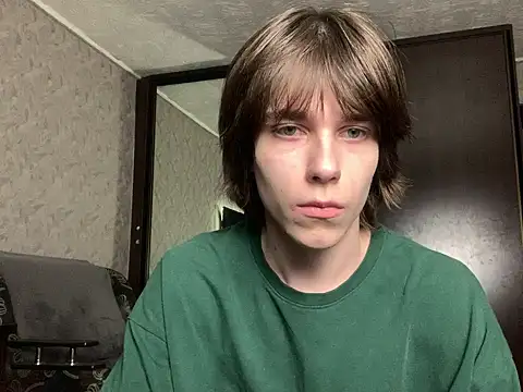 Snapshot of mason_silver chatting on 04-02-26, 05:10 mason silver online show from 04-02-26, 05:10