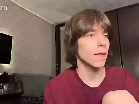 Snapshot of mason_silver chatting on 04-04-26, 12:13 mason silver online show from 04-04-26, 12:13