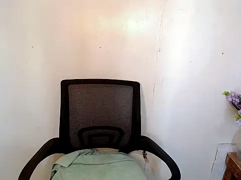 lulueraxxxx online show from 04-22-26, 10:39