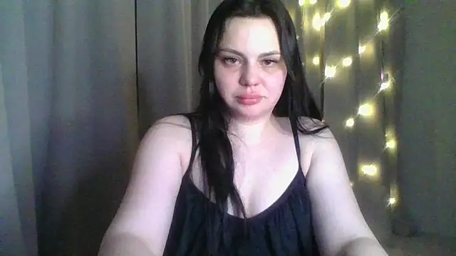 Snapshot of Dori_Cutie chatting on 04-02-26, 06:38 Dori Cutie online show from 04-02-26, 06:38