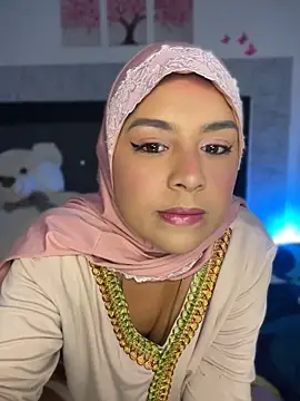 Snapshot of alia_asad chatting on 05-18-26, 12:00 alia asad online show from 05-18-26, 12:00