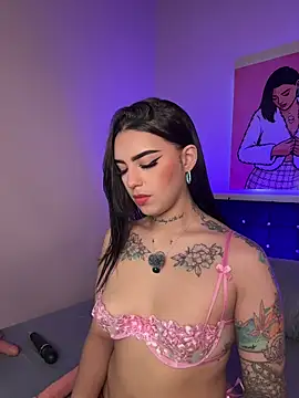 Snapshot of sabrina_voss chatting on 04-01-26, 01:41 sabrina voss online show from 04-01-26, 01:41