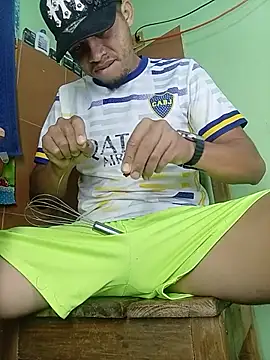 romeohotpig online show from 06-24-26, 05:17