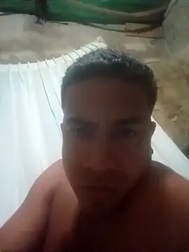 Snapshot of Morales2205 chatting on 03-30-26, 03:40 Morales2205 online show from 03-30-26, 03:40