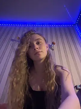 melissashineeee online show from 05-14-26, 06:04