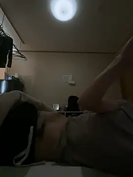 Minh  online show from 03-28-26, 06:13