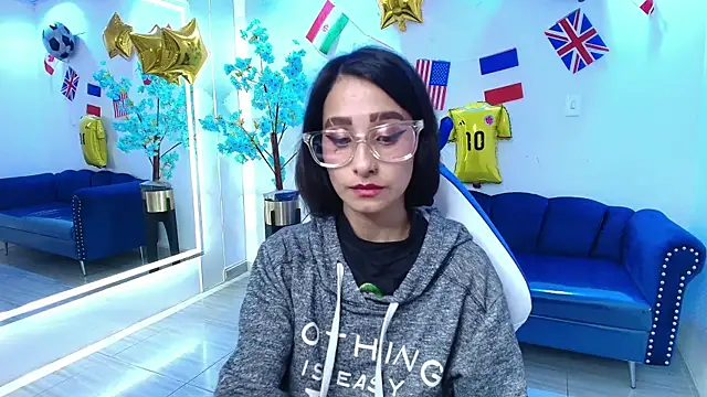 Snapshot of Palmer_foxx chatting on 07-02-26, 03:40 Palmer foxx online show from 07-02-26, 03:40
