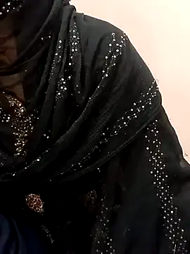 Miss Noor   online show from 04-27-26, 08:34
