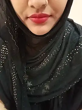 Miss Noor   online show from 06-13-26, 07:28