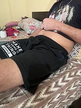 Snapshot of wriedbeardo818 chatting on 03-30-26, 06:58 wriedbeardo818 online show from 03-30-26, 06:58