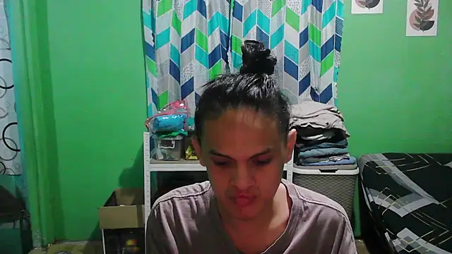 Snapshot of Bella_CiaoX chatting on 03-31-26, 10:59 Bella CiaoX online show from 03-31-26, 10:59