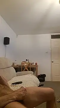 Snapshot of funycouple chatting on 04-11-26, 08:24 funycouple online show from 04-11-26, 08:24