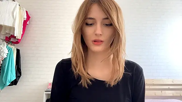 Snapshot of CassiPlacido chatting on 03-29-26, 09:53 CassiPlacido online show from 03-29-26, 09:53